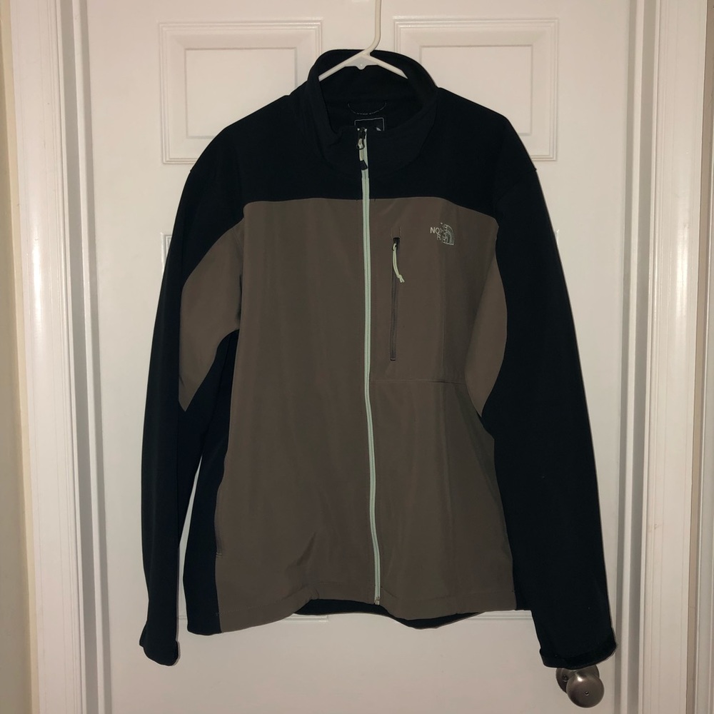 The North Face men’s jacket